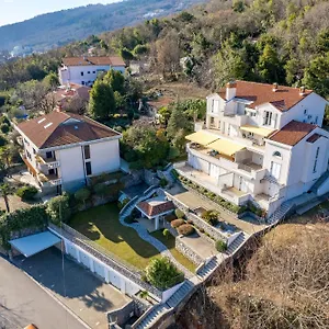 Apartment Kvarner Bay View, Opatija